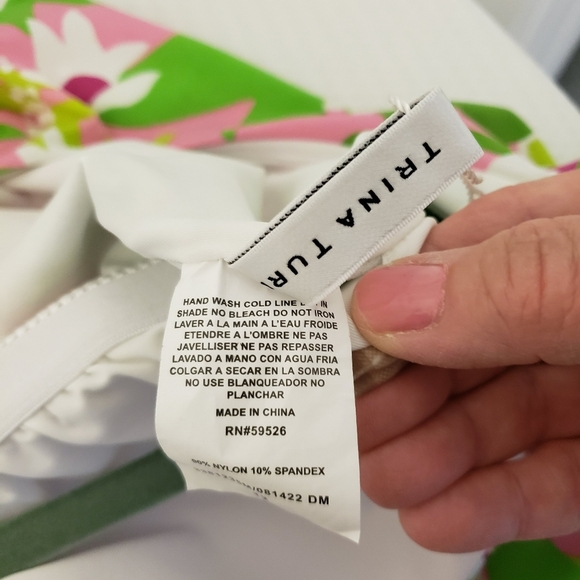 NWT Trina Turk Swim & Spa Collection Tropical Print Swimsuit Size 12, Ret. $132 - Picture 6 of 6